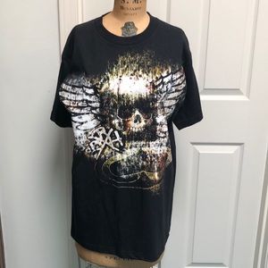 SRH SKULL Tee. NWT. Size M